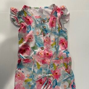 Floral Multicolor Romper‎ Size 8.